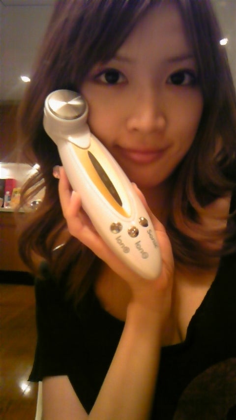 最近ハマッている美顔器。 | 紗栄子（Saeko） オフィシャルブログ 