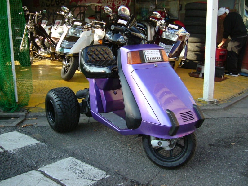 ストリーム50カスタム!パープルメタリック!極太タイヤでカッコいい