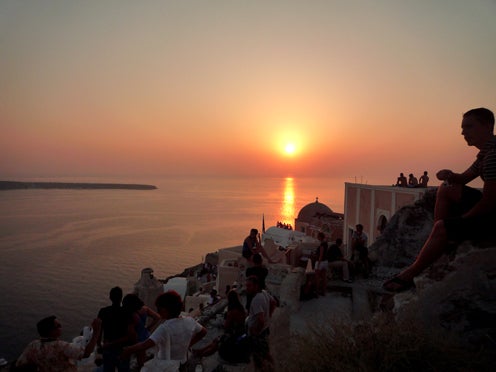 フィロステファニ・フィラ・そしてイアの夕陽＠ギリシャサントリーニ島 | QUATRE SAISONS