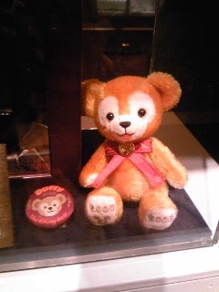 TDS 2012 イヤーダッフィー(コレクションドール)14,000円 TDS 2012 イヤーダッフィー(コレクションドール)14,000円