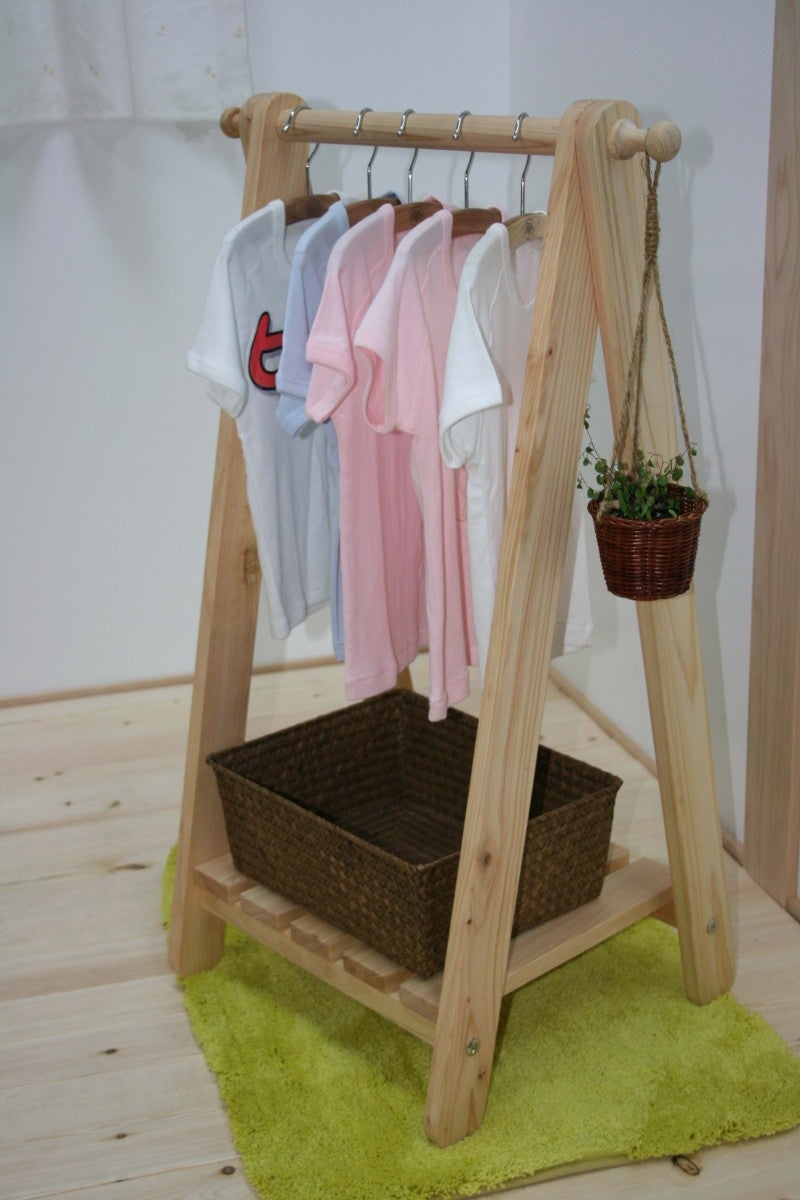 子供用ハンガーラック（キッズハンガー） | 木製キッズ家具・ナチュラル家具製作中！『木ごころ』ブログ