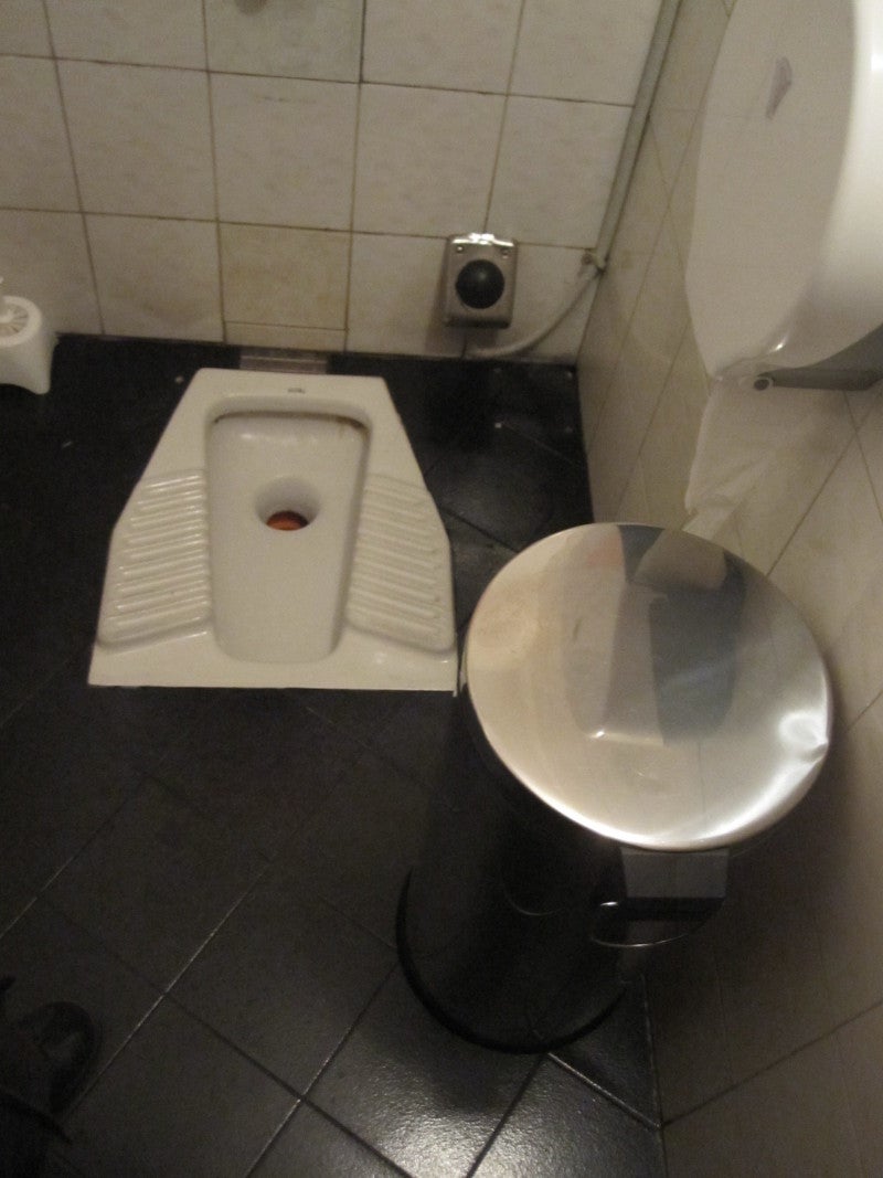 イタリアのトイレ サテアン