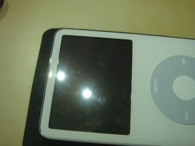 iPodの画面のキズを消すぞ作戦!! | デカの日常 iPodの画面のキズを消すぞ作戦!! | デカの日常