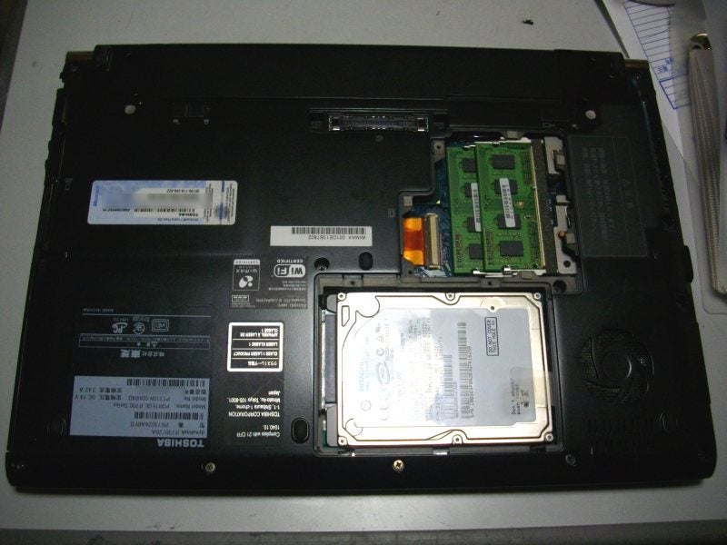 東芝 dynabook R730 R730/26A PR73026ARFB HDD交換 | 名古屋でパソコン