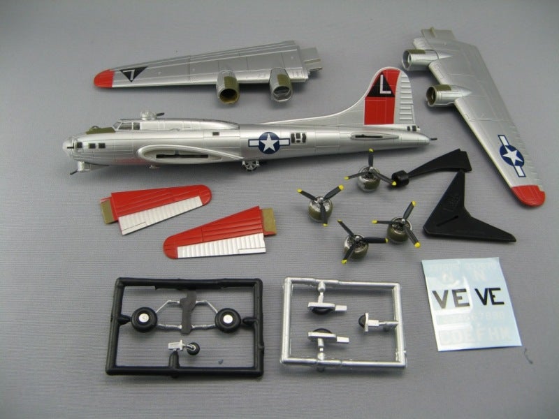 エフトイズ 1/144 大型機コレクション B-17Gフライング エフトイズ 1/144 大型機コレクション B-17Gフライング