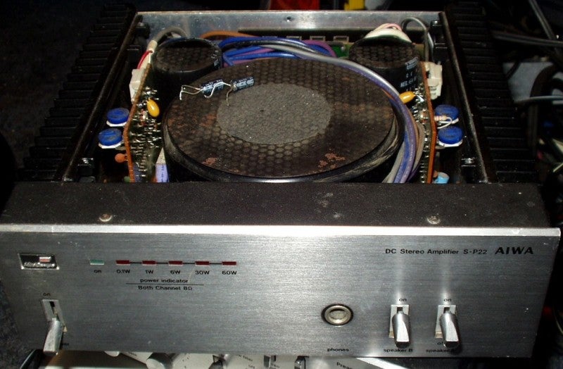 □コンパクト パワーアンプ AIWA S-P22 の実力は!? | □LesPaul63
