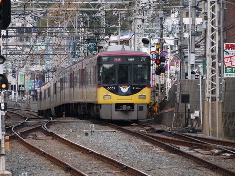 望遠電動ズームレンズ LUMIX G X VARIO PZ 45-175mmで鉄道写真