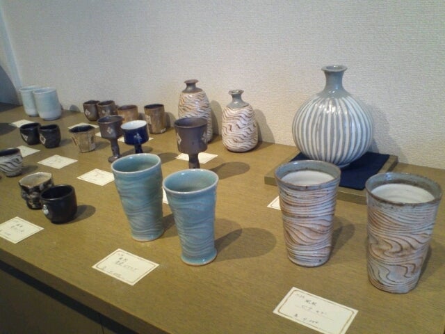 足立博昭 作陶展 開催中(2) | ギャラリー槐(enju)