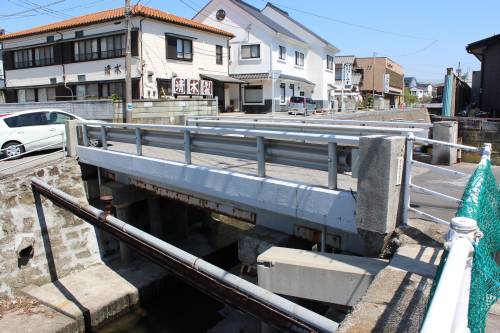 道にあるちょっと古いもの-小家名橋