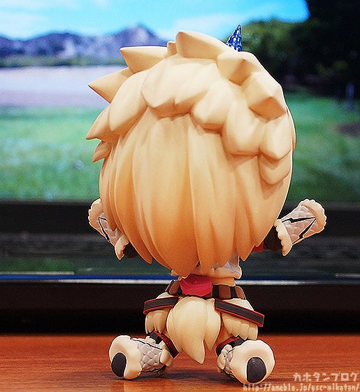 武器も豊富で八重歯もキュート♥「ねんどろいど ハンター 武器も豊富で八重歯もキュート♥「ねんどろいど ハンター