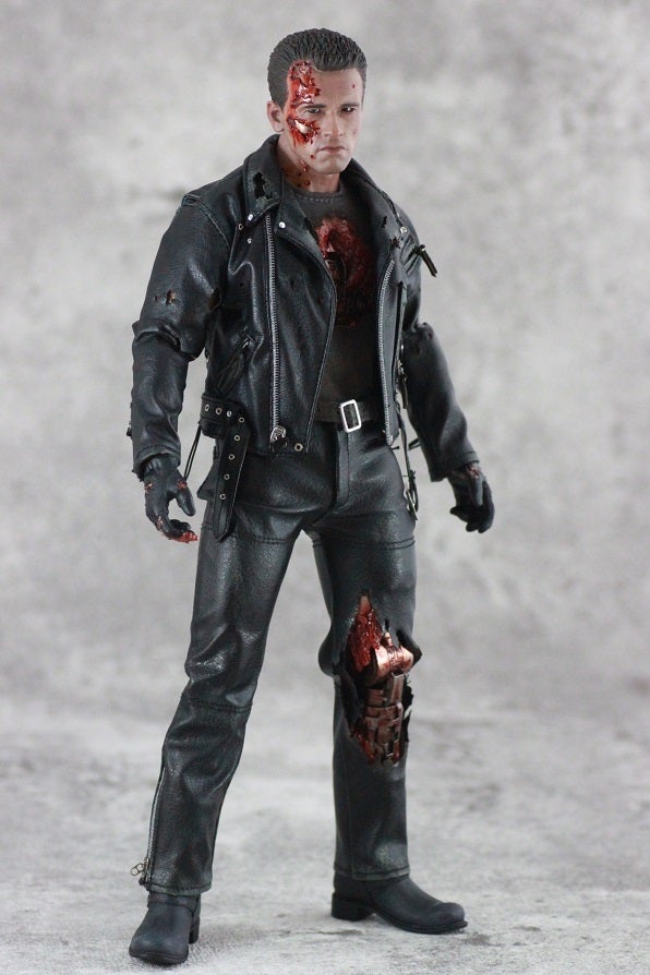 HOTTOYS T2 T-800 バトルダメージver レビュー!! | MarkⅦの