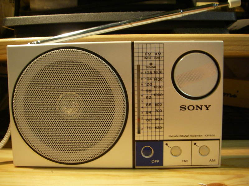 ICF-S30】1982年製、SONYのポータブルラジオをハードオフ東村山店で 