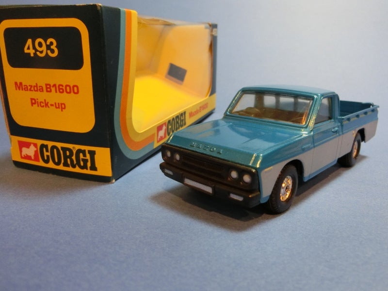 ☆1965年 マツダ 初代プロシード GTトラック ～ 自動車カタログ棚から 