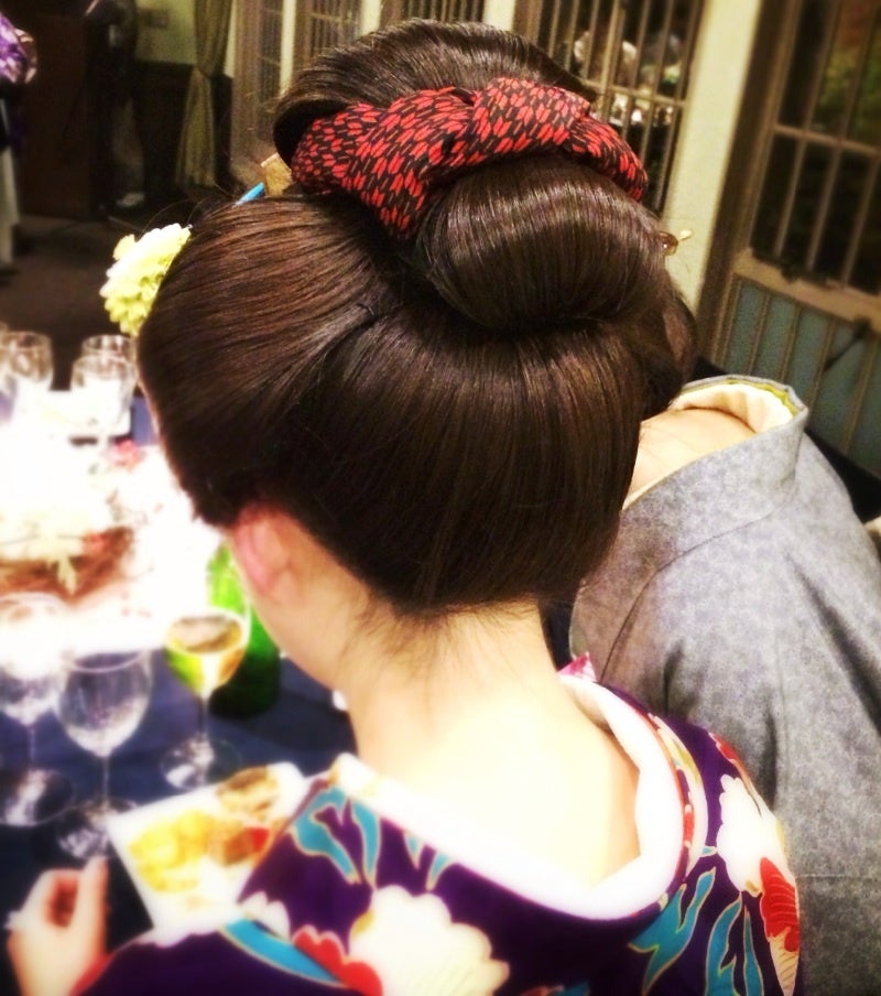 初挑戦の日本髪でパーティーへ！ | 《京都 おはりばこ》つまみ細工