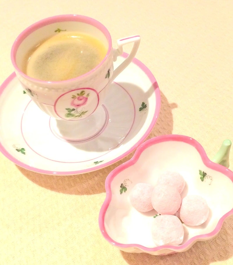 ヘレンド ウィーンの薔薇ピンク ♡アンピール♡ | True Luxury 食器屋の暮らし日誌
