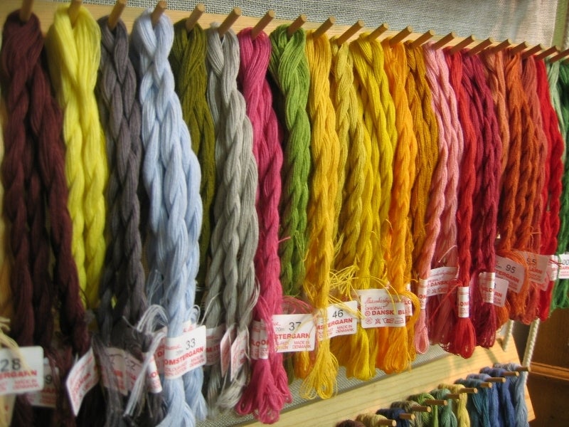 刺繍糸について | Hemiola 刺繍教室