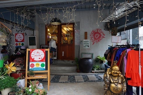 怪しいリサイクルショップ☆十九號二手屋 | 台南もよう * 岩田優子 怪しいリサイクルショップ☆十九號二手屋 | 台南もよう * 岩田優子