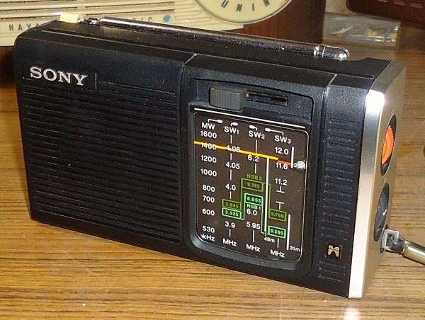 SONY 短波ラジオ TR-4400