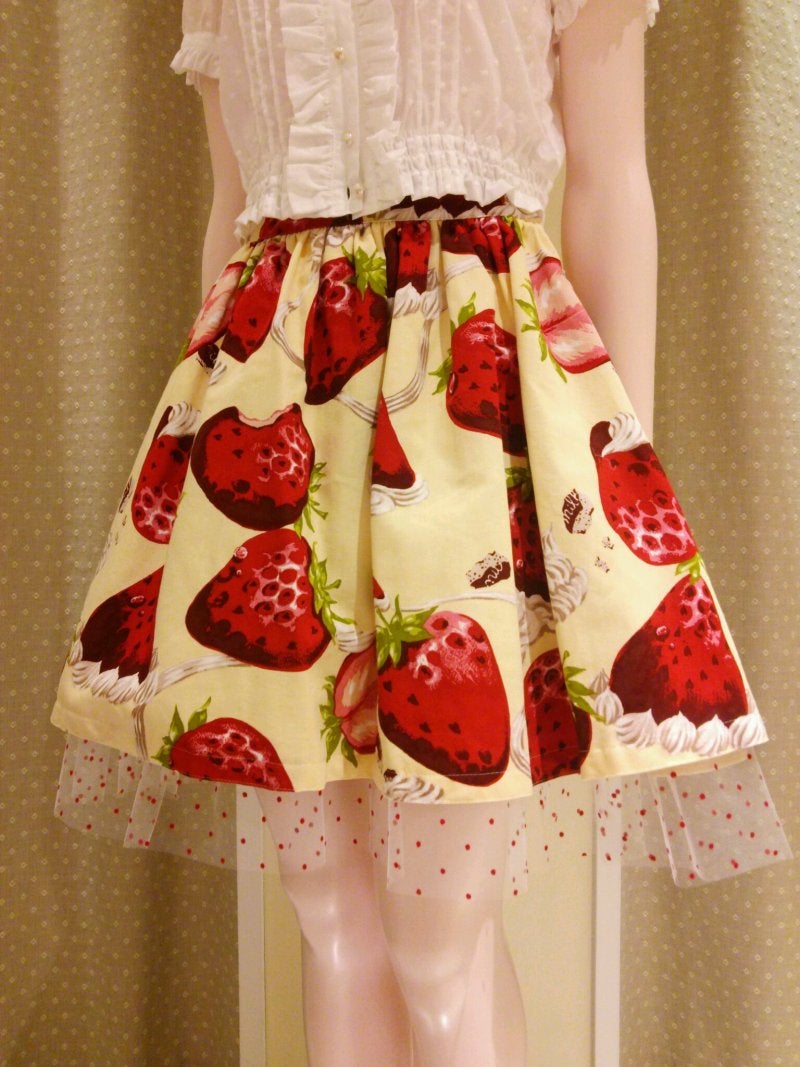 MILK♡ホイップベリースカート、ラ・カーデブラウス、パーラーガール