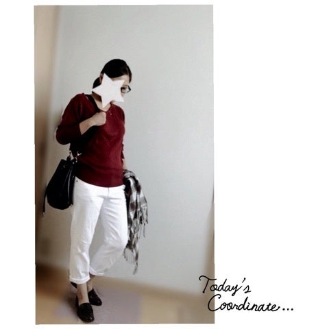 ママコーデ。～初めてのボルドー(バーガンディというのよね？)×UNIQLO白パンツ | Simple Style～子育てとファッションと～