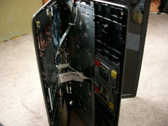 Gateway  NE511-A14D/F ノートPC (ジャンク品)