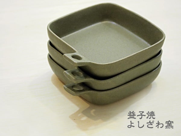 冬のお皿☆入荷しました。 カッティングボード型/ゆるしかくプレート
