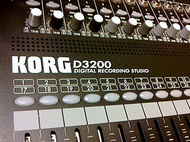 KORGマルチトラックレコーダー「D3200」をGET♪ | NOZ's Stylish Sound♪