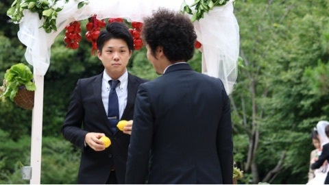 両手にレモン、平日の結婚式、東京、恵比寿、Q.E.Dclub