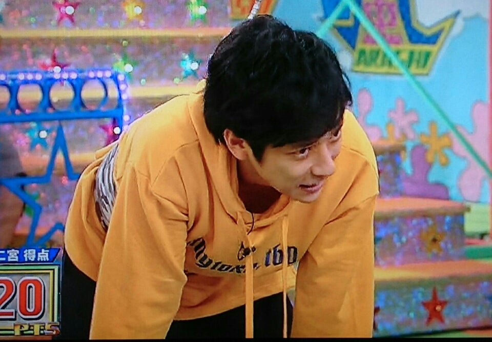 黄色パーカー × ニノ = かわいい♡ VS嵐 | 二宮和也くんを日々想う… 黄色パーカー × ニノ = かわいい♡ VS嵐 | 二宮和也くんを日々想う…