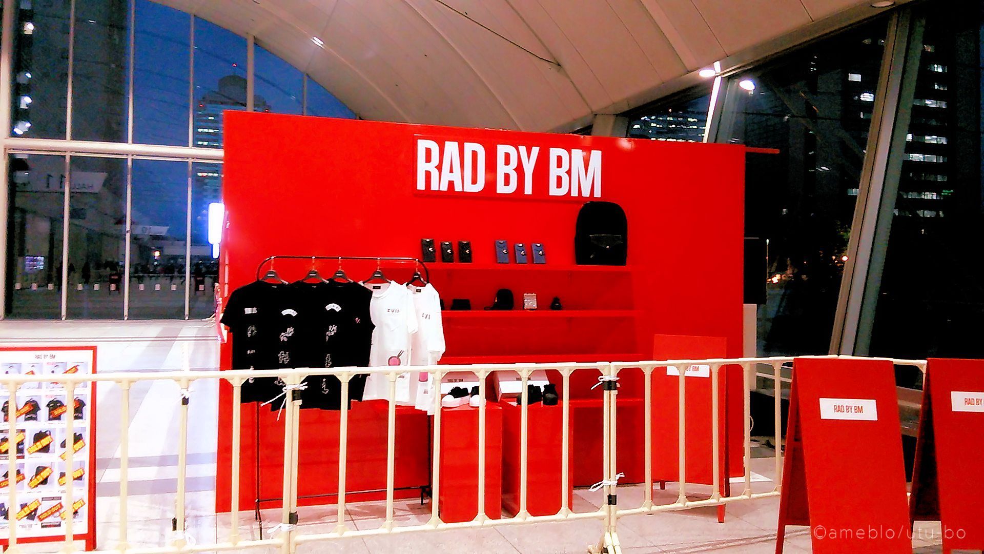 RAD MARKET by BLACKMORALブース