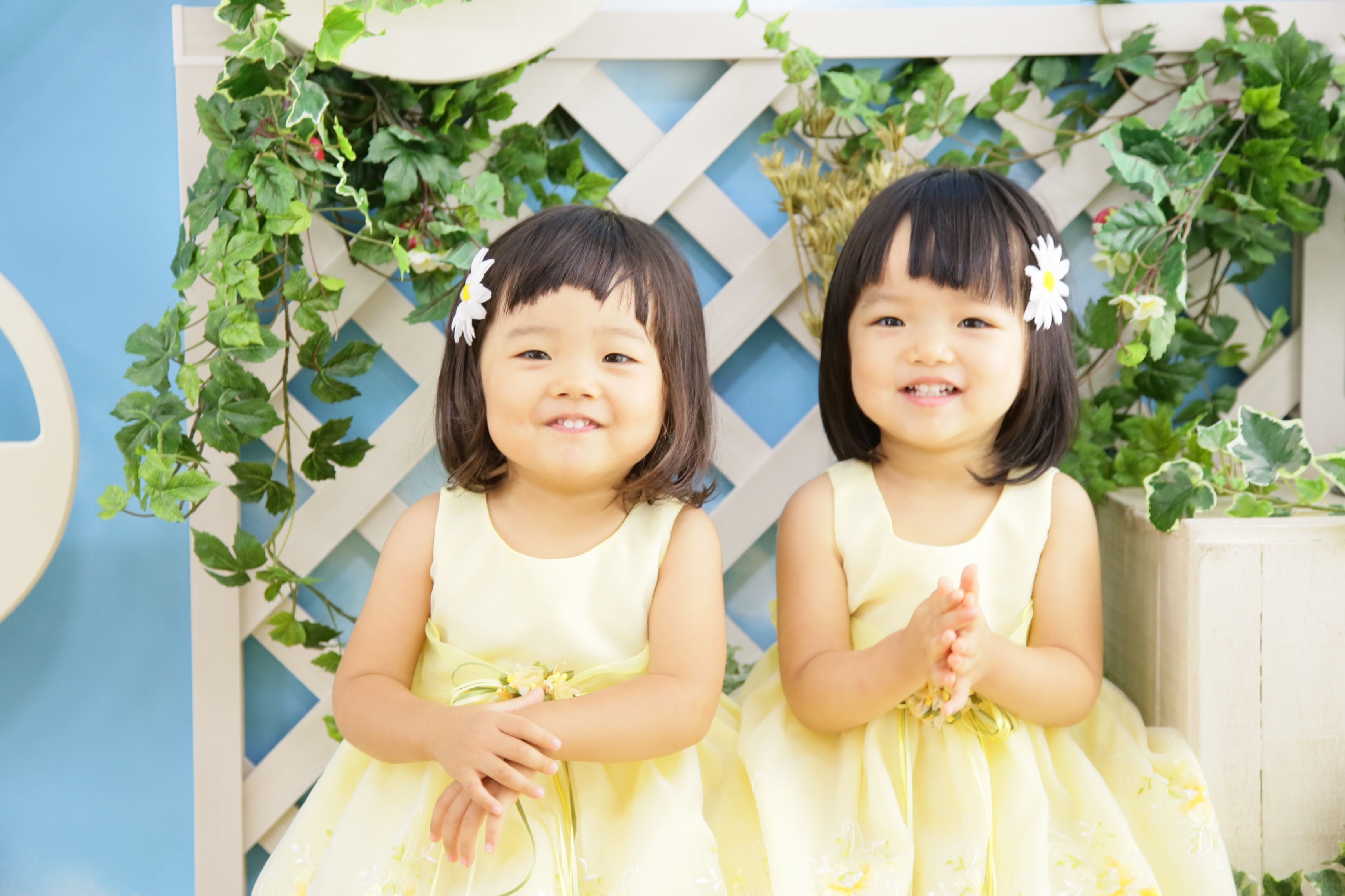 可愛い双子の女の子♪2歳バースデー☆名東店 | 完全貸切制の子供写真館 名古屋市のベビーフォト DEAR STUDIO