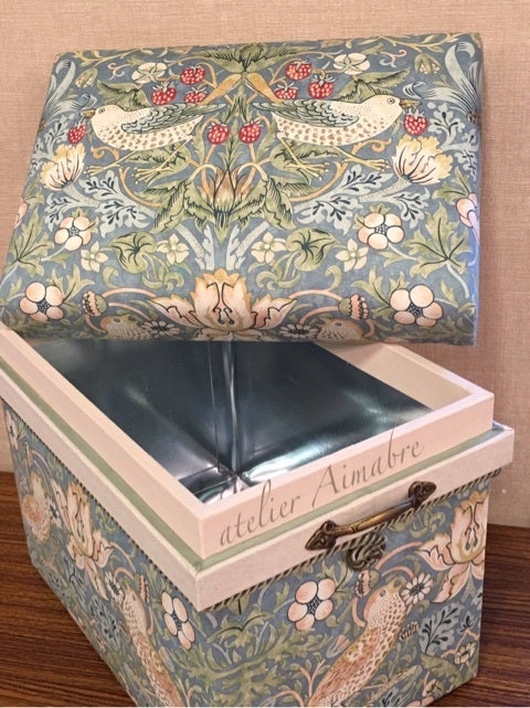 フレンチデコ 10kサイズのお茶箱〜 スキルアップ〜 | atelier Aimabre ～ カルトナージュ&ワイヤークラフト教室