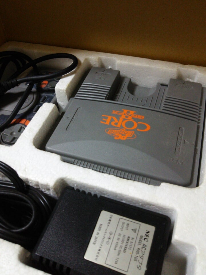 PCエンジン(PC-Engine)。 1987年10月30日発売でした。 もう PCエンジン(PC-Engine)。 1987年10月30日発売でした。 もう