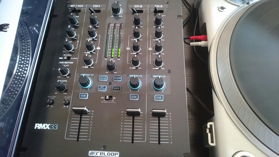 Reloop RMX-33i レビュー | D3ログ 〜機械とお酒と音楽と〜 Reloop RMX-33i レビュー | D3ログ 〜機械とお酒と音楽と〜