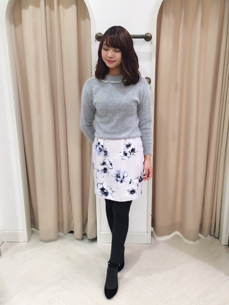 オリジナルWinterフラワータックタイトスカート☆ | Noela名古屋松坂屋店 STAFF BLOG