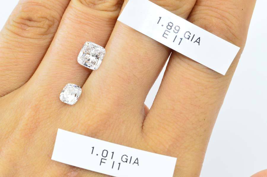 1カラットダイヤ一粒ネックレス 0．7カラット 自分に似合うサイズ使いやすい大きさのダイヤ | ダイヤモンド好き集まれ☆ ダイヤモンドブログ