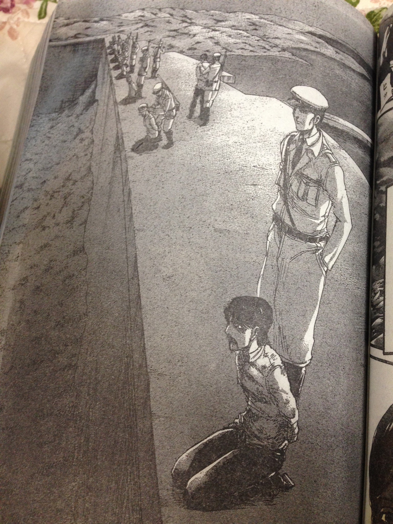 Amazon.co.jp: 進撃の巨人（17） 限定版 (プレミアムKC 週刊