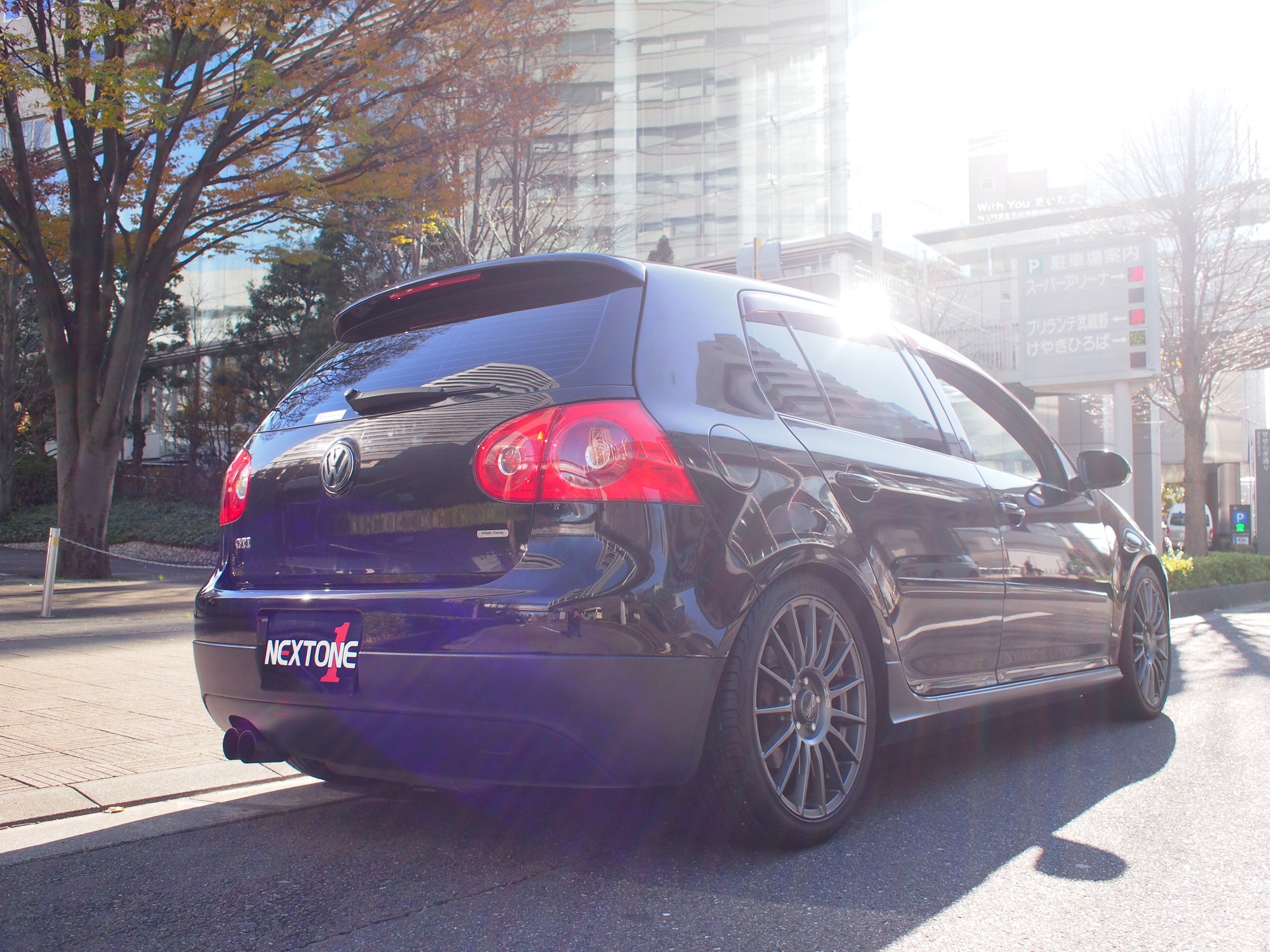 VW ゴルフ5 GTI NEUSPEED stage1 275馬力 入庫です! | 中古 VW ゴルフ5 GTI NEUSPEED stage1 275馬力 入庫です! | 中古