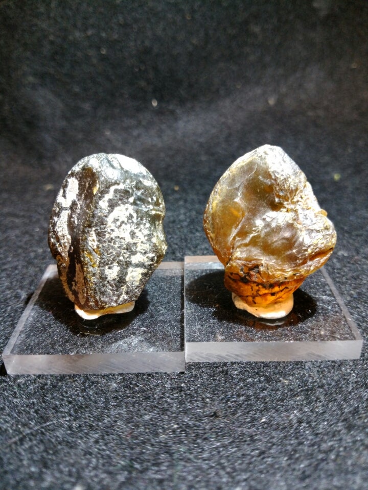 ミャンマーの琥珀。 | 鉱物、天然石。買ったもの、採集したもの。