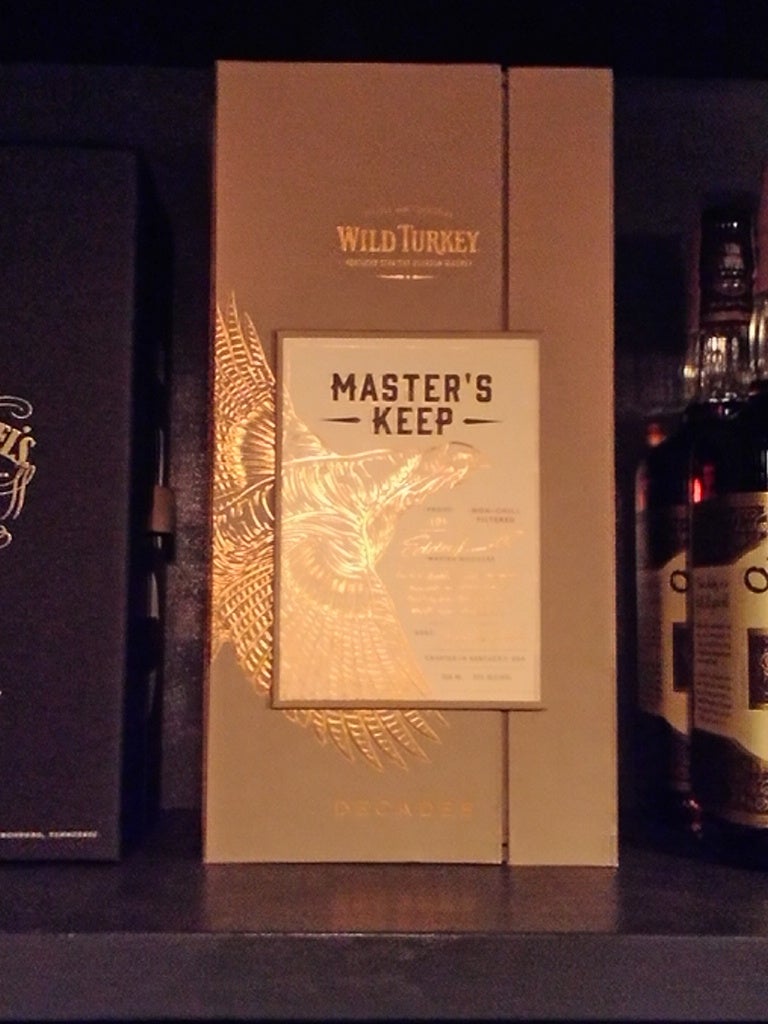 お酒紹介』ワイルドターキー マスターズキープ ディケイド | Bar