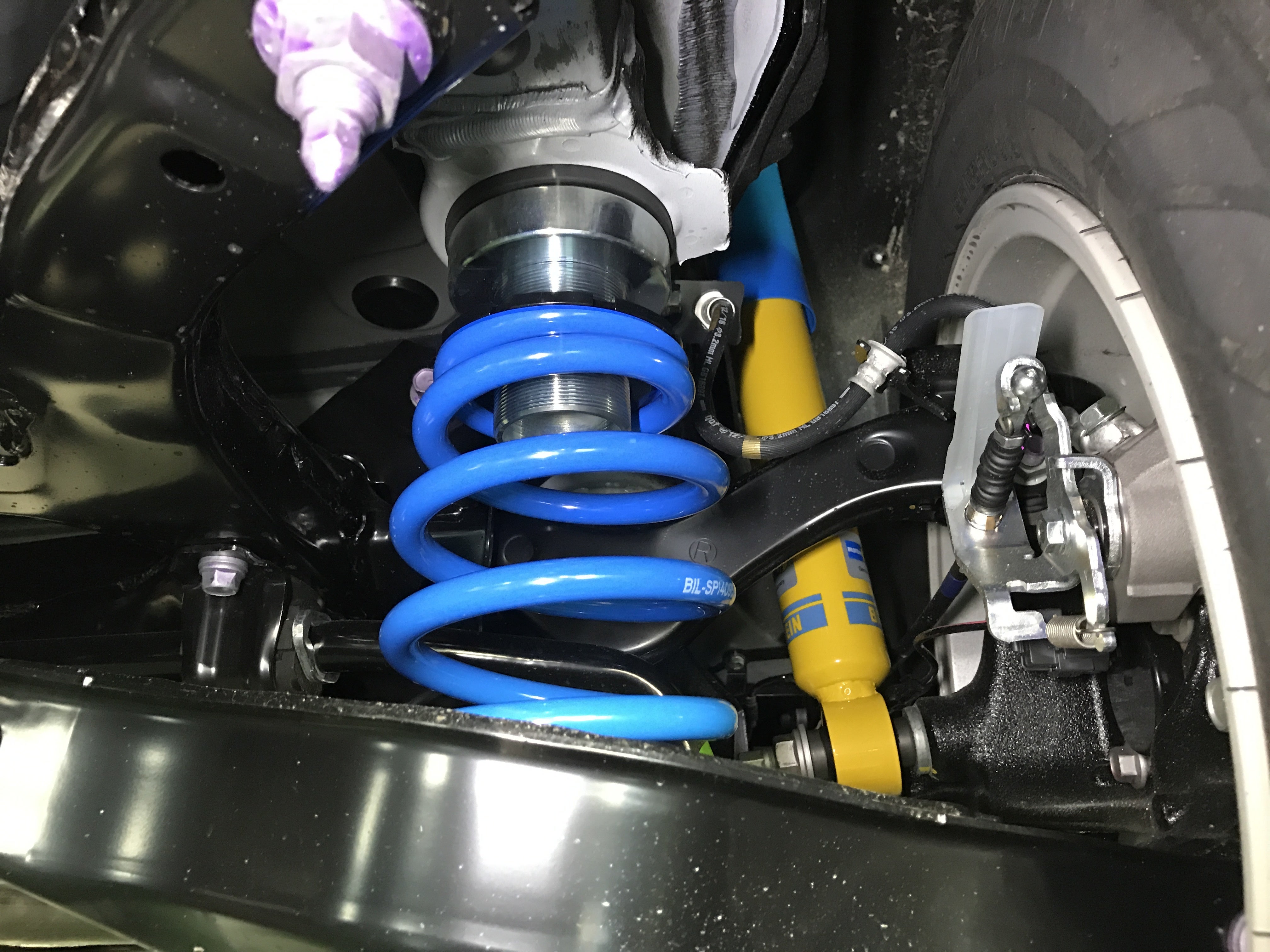 50プリウスの車高調取付け | TOOLBOXの作業部屋 50プリウスの車高調取付け | TOOLBOXの作業部屋