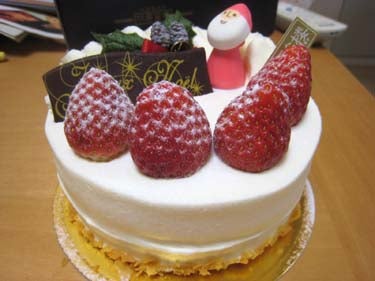 霧笛楼 のクリスマスケーキ 横浜発 驢馬人の美食な日々
