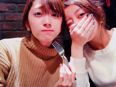 ℃-ute鈴木愛理＆萩原舞　食べログで調べた店の肉で「飯テロ」