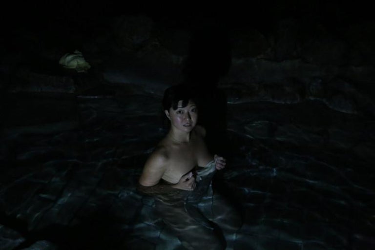混浴温泉モデル、真夜中に入った露天風呂ショット公開「いろんな意味で怖かった」