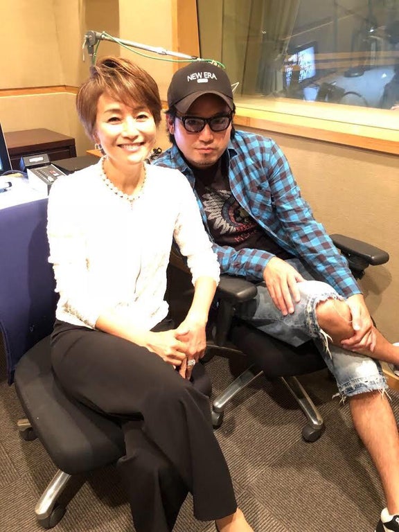 仁科亜季子、息子・仁科克基とナレーションで共演「老眼鏡かけて、頑張ってます!!」