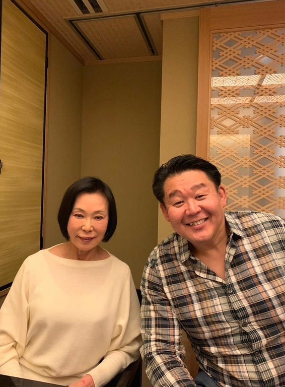 花田虎上、1年半ぶりに会った母・藤田紀子との2ショットを公開「素敵な親子」「良い笑顔」の声