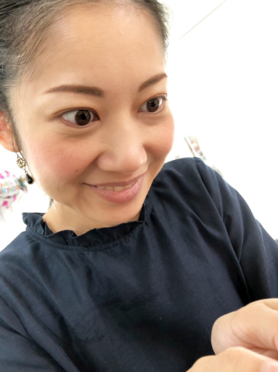 大渕愛子弁護士、夫・金山一彦が撮影した“ニヤニヤ顔”を公開「不気味だったみたい」