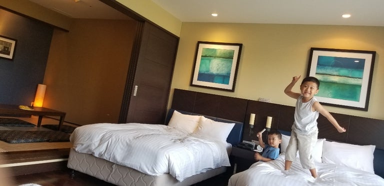 小原正子&マック鈴木、家族と1泊で温泉旅行へ「あ～～  癒されたー」