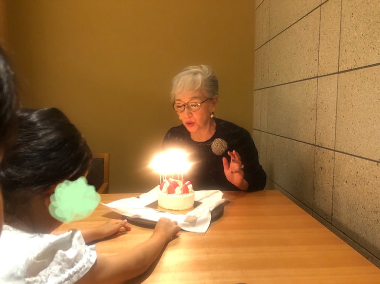 市川海老蔵、ホテルオークラ東京で母の誕生日祝い「麻央ともよく来てました」