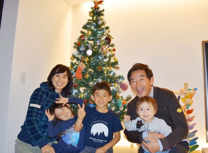 東尾理子、10回目の結婚記念日を報告「家族みんなで居る事の方が喜びと幸せを感じられました」